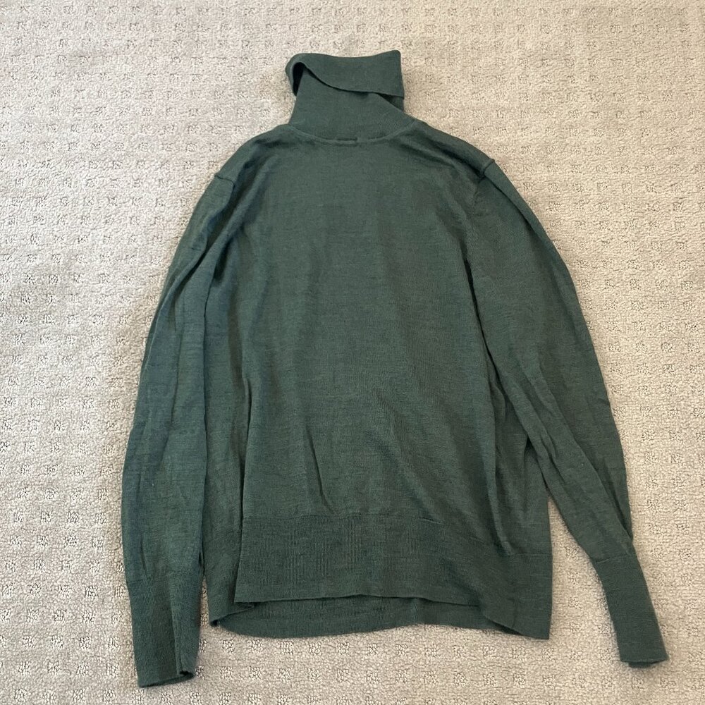 Gap Merino Wool Sweater - size L petite